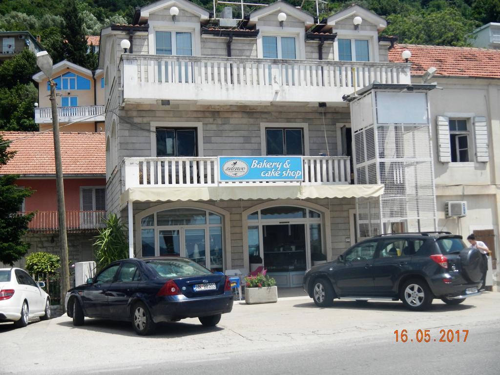 Guest House Villa Zivanovic Herceg Novi Exteriér fotografie