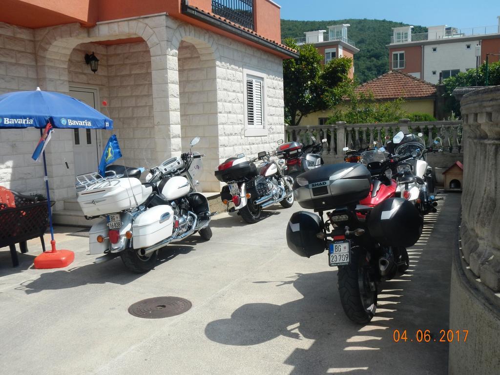 Guest House Villa Zivanovic Herceg Novi Exteriér fotografie