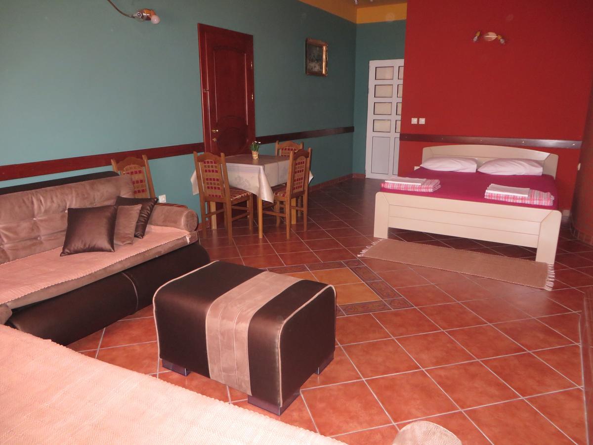 Guest House Villa Zivanovic Herceg Novi Exteriér fotografie