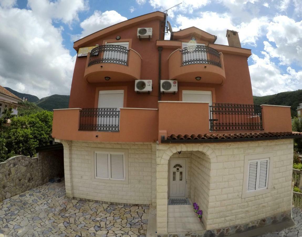 Guest House Villa Zivanovic Herceg Novi Exteriér fotografie