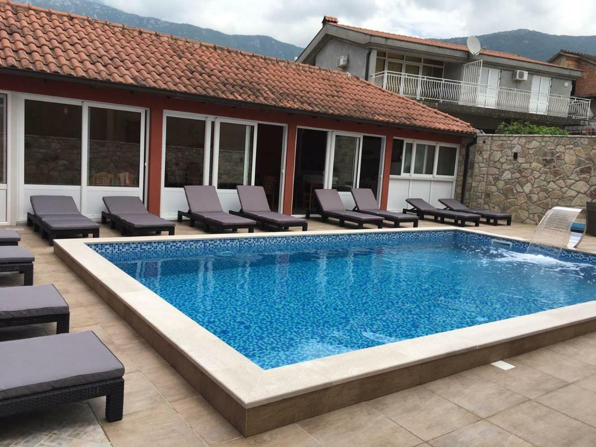 Guest House Villa Zivanovic Herceg Novi Exteriér fotografie